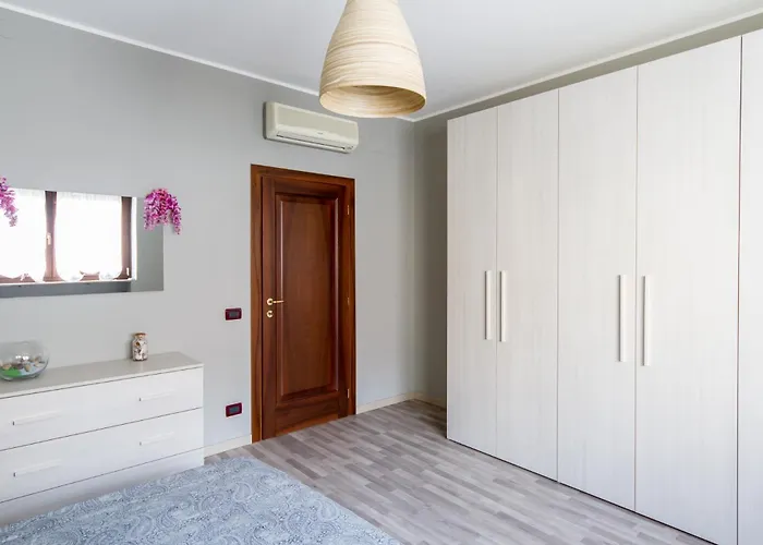 Cardinal Massaia Venice Apartment *